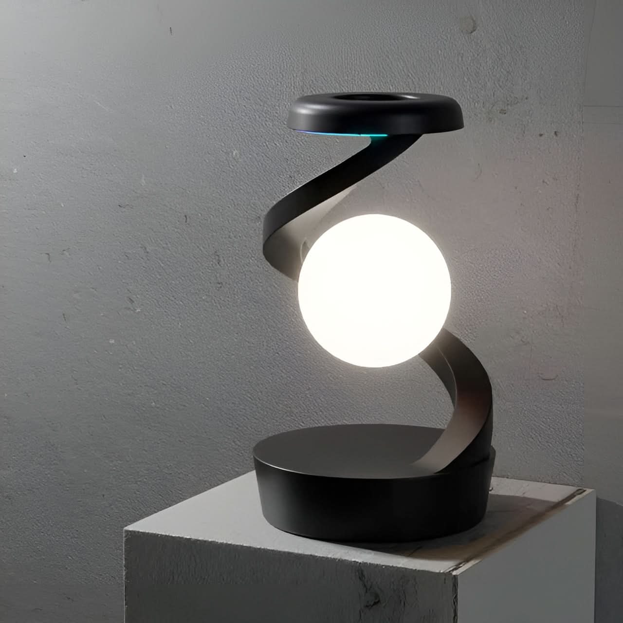 BowLift | LED Table Lamp with Wireless Charging