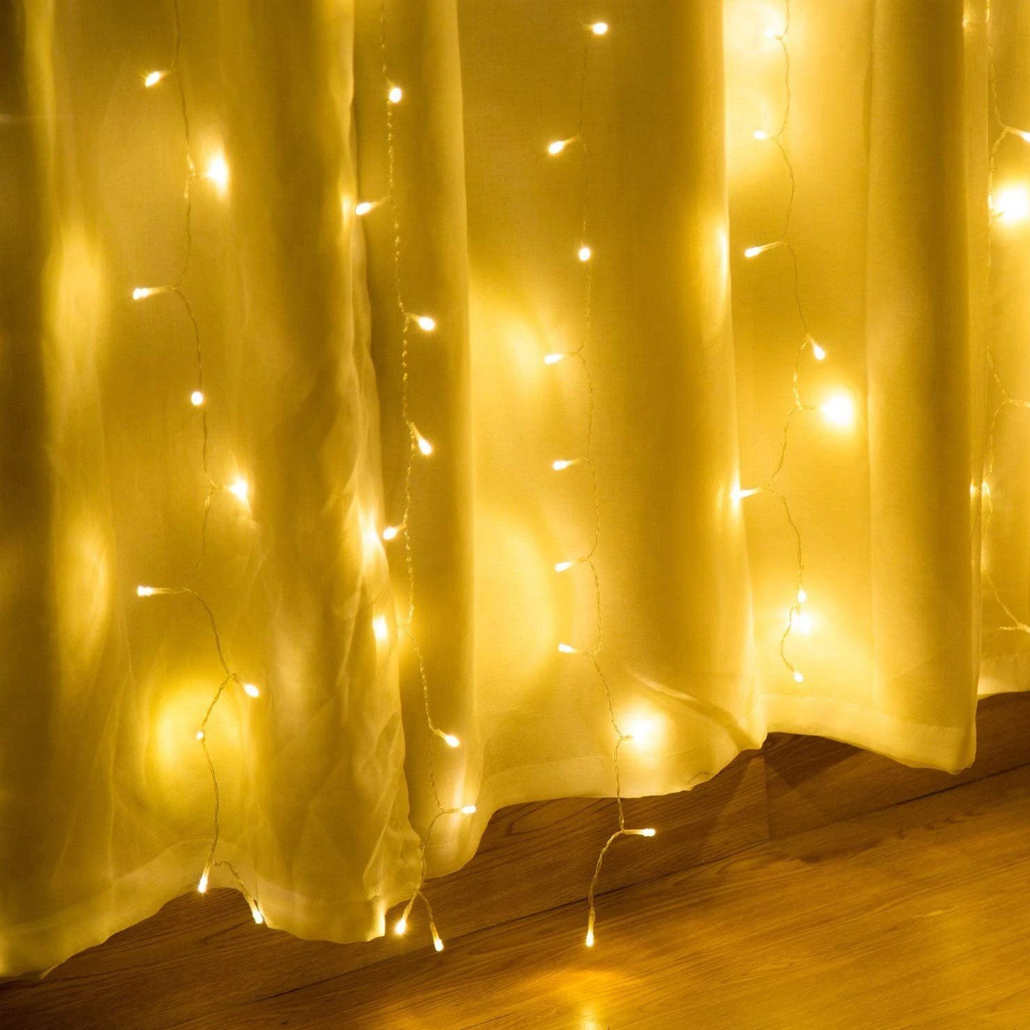 BowLift | 600 LED 9.8 x 19.6 FT. LED curtain lights with 8 light modes and memory function