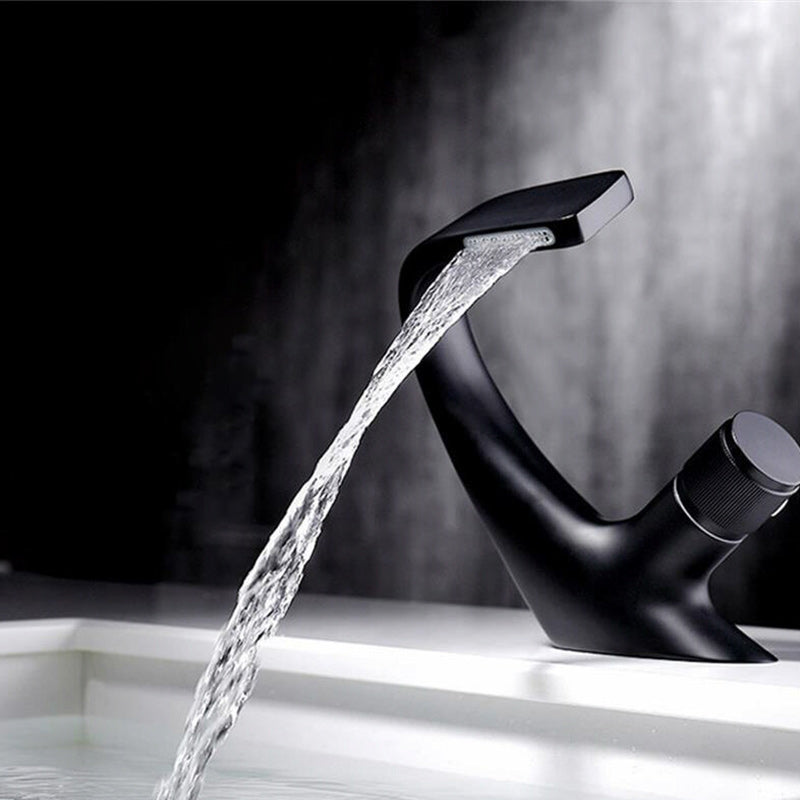 BowLift | Contemporary Container Copper Brass Knob Handle Low Arch Container Faucet