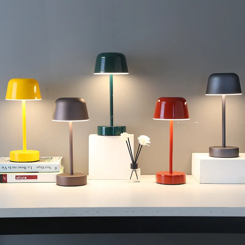 BowLift | Prisma Pulse Flare Table Lamp – Cordless Dimmable LED Light