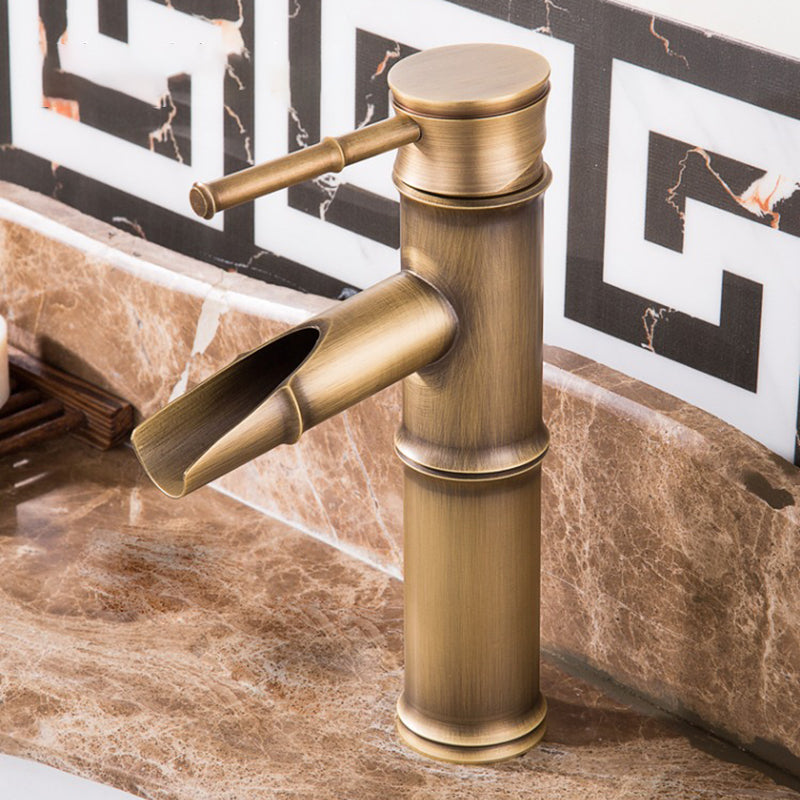 BowLift | Country house vessel water tap brass lever handles waterfall outlet sink faucet