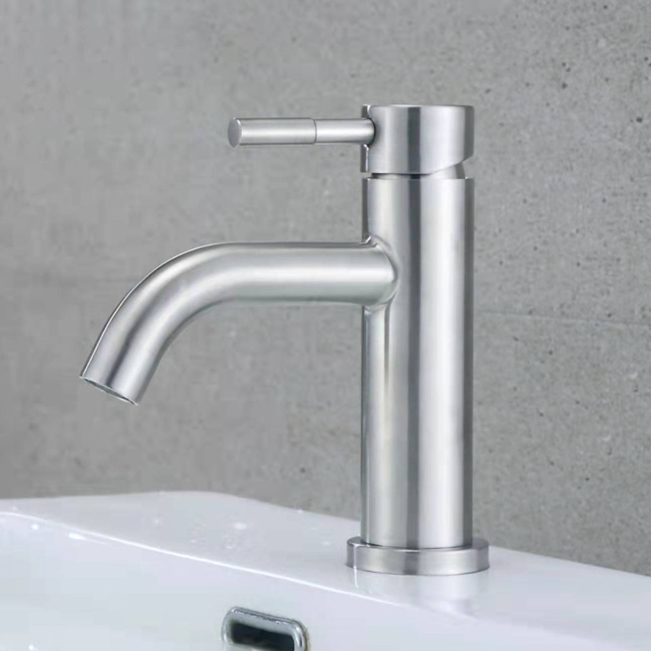 BowLift | Stainless Steel Bathroom Faucet Chrome Lever Handle Sink Faucet with 1 Hole
