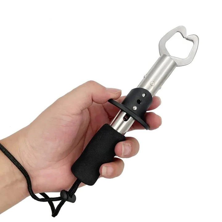 BowLift | Fish Lip Gripper Pliers