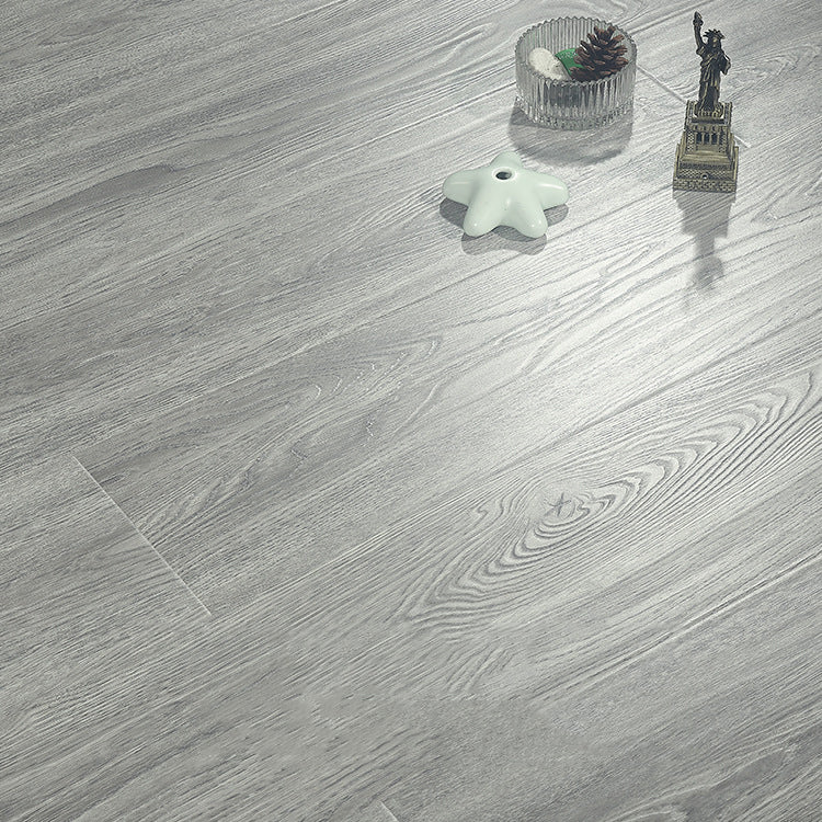 BowLift | Brown Laminate Flooring Scratch Resistant Natural Oak Laminate with Click Lock