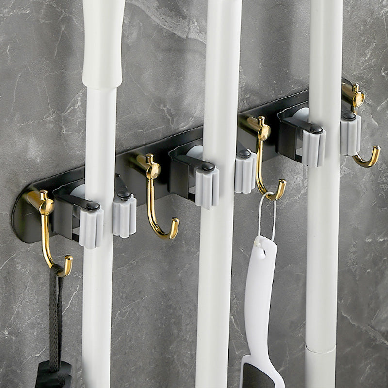 BowLift | 5-piece modern bathroom accessory set made of black brass bathroom hardware