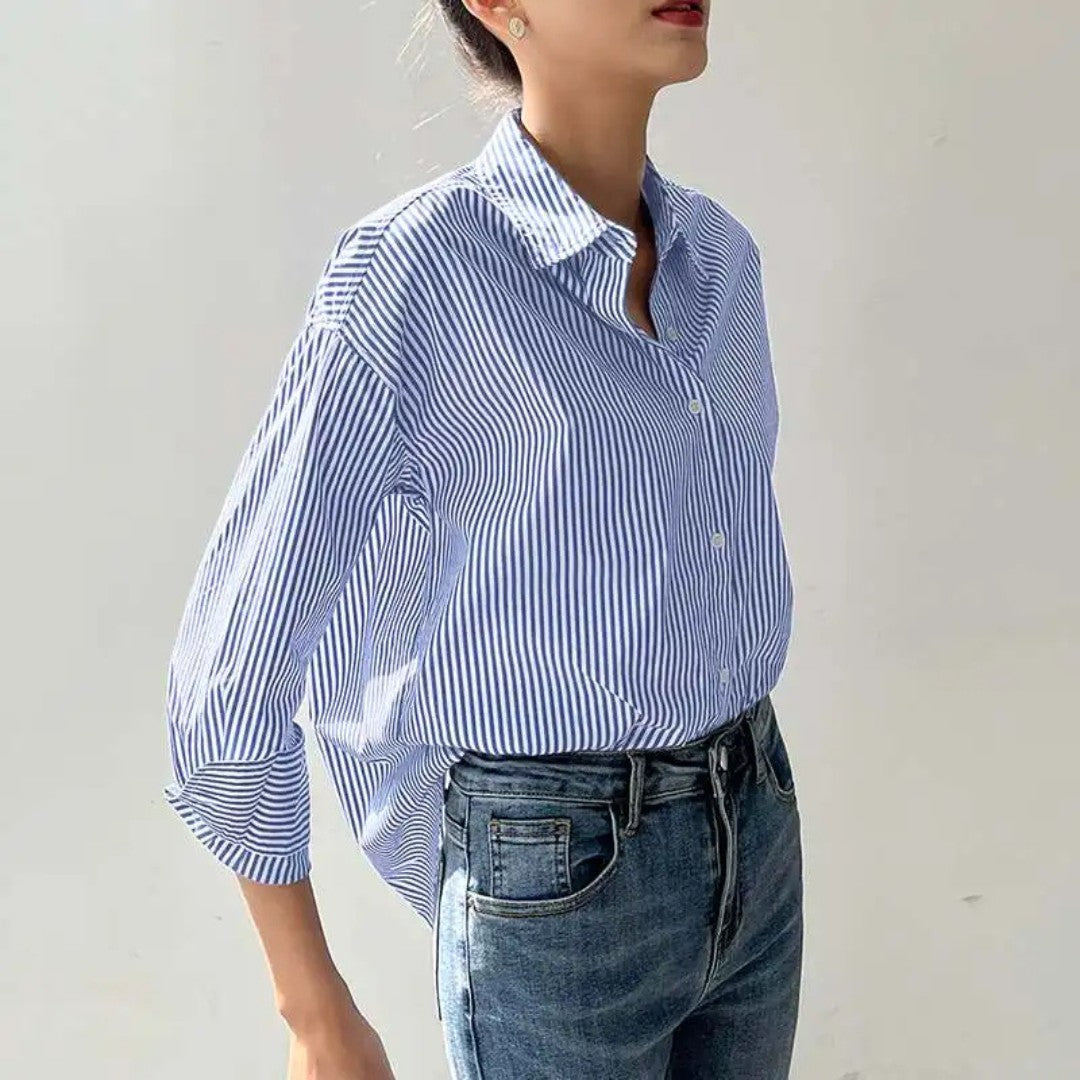 Tailored Executive Shirt with Classic Collar and Button Front