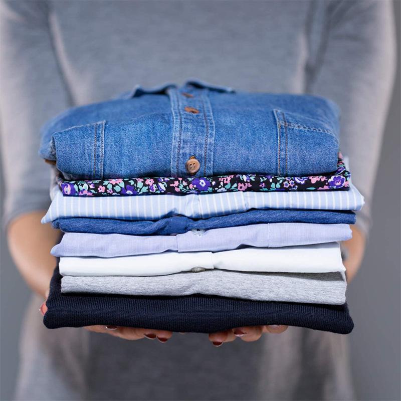 BowLift | FoldBuddy – In 3 seconds to perfectly folded clothes!