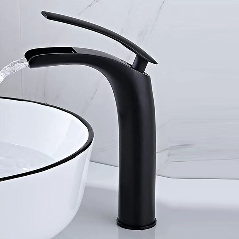 BowLift | Contemporary Fixed Bathtub Faucet Wall Mounted Waterfall Bathtub Filler