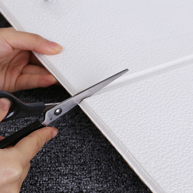 BowLift | Marbleized scratch-resistant PVC tile peel and stick tile for backsplash wall