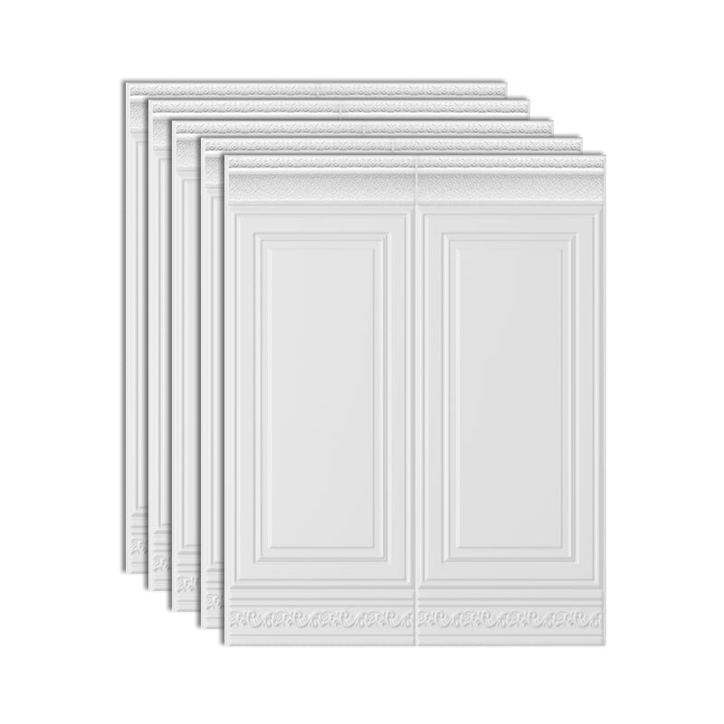 BowLift | Plastic wall cladding panels for peeling and attaching with waterproof wainscoting