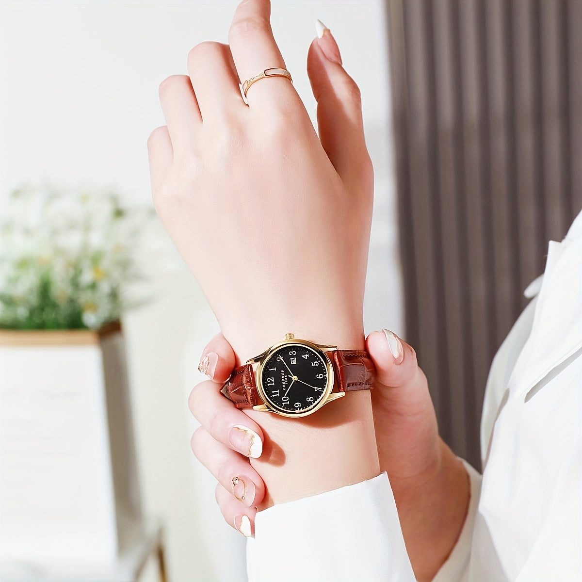 BowLift | Elegant Women’s Watch – Quartz Wristwatch with Faux Leather Strap | Perfect Gift for Her