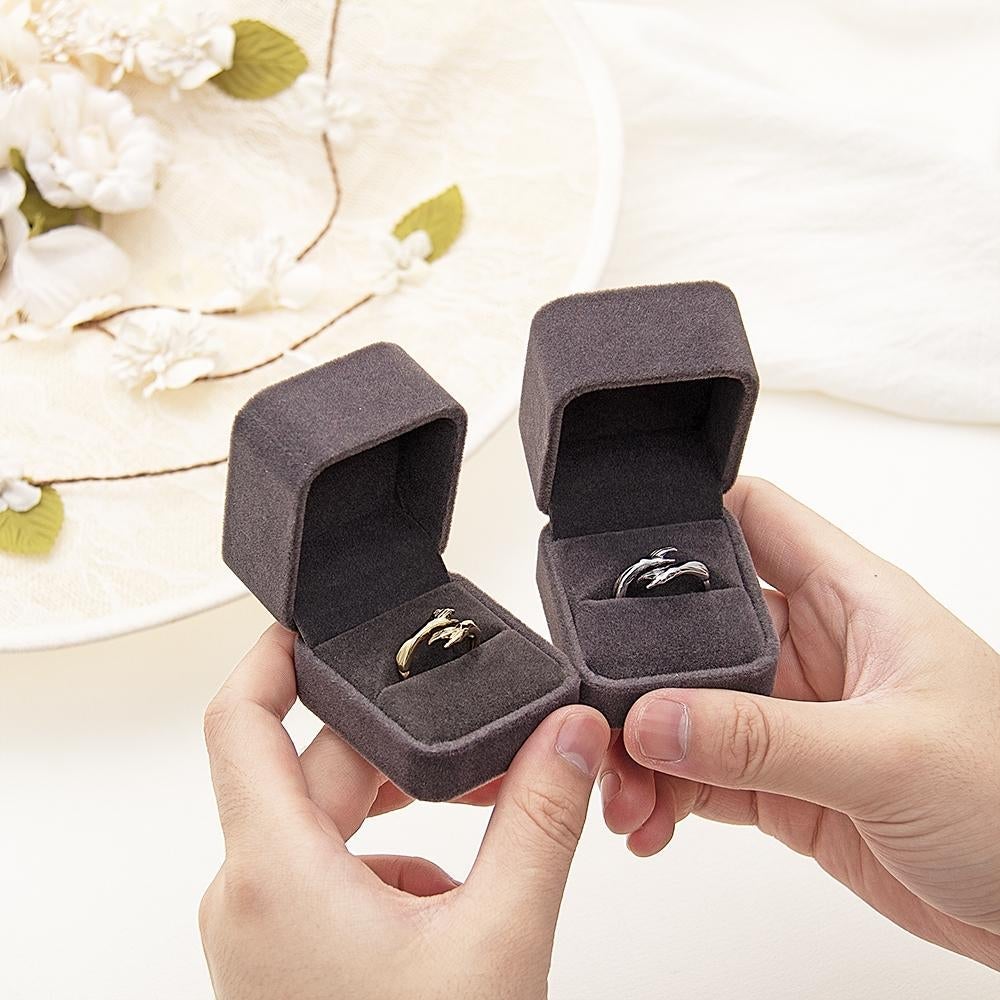 BowLift | 2022 New Couple Hug Ring Romantic Gift - For Friends Mother Sister Girlfriend