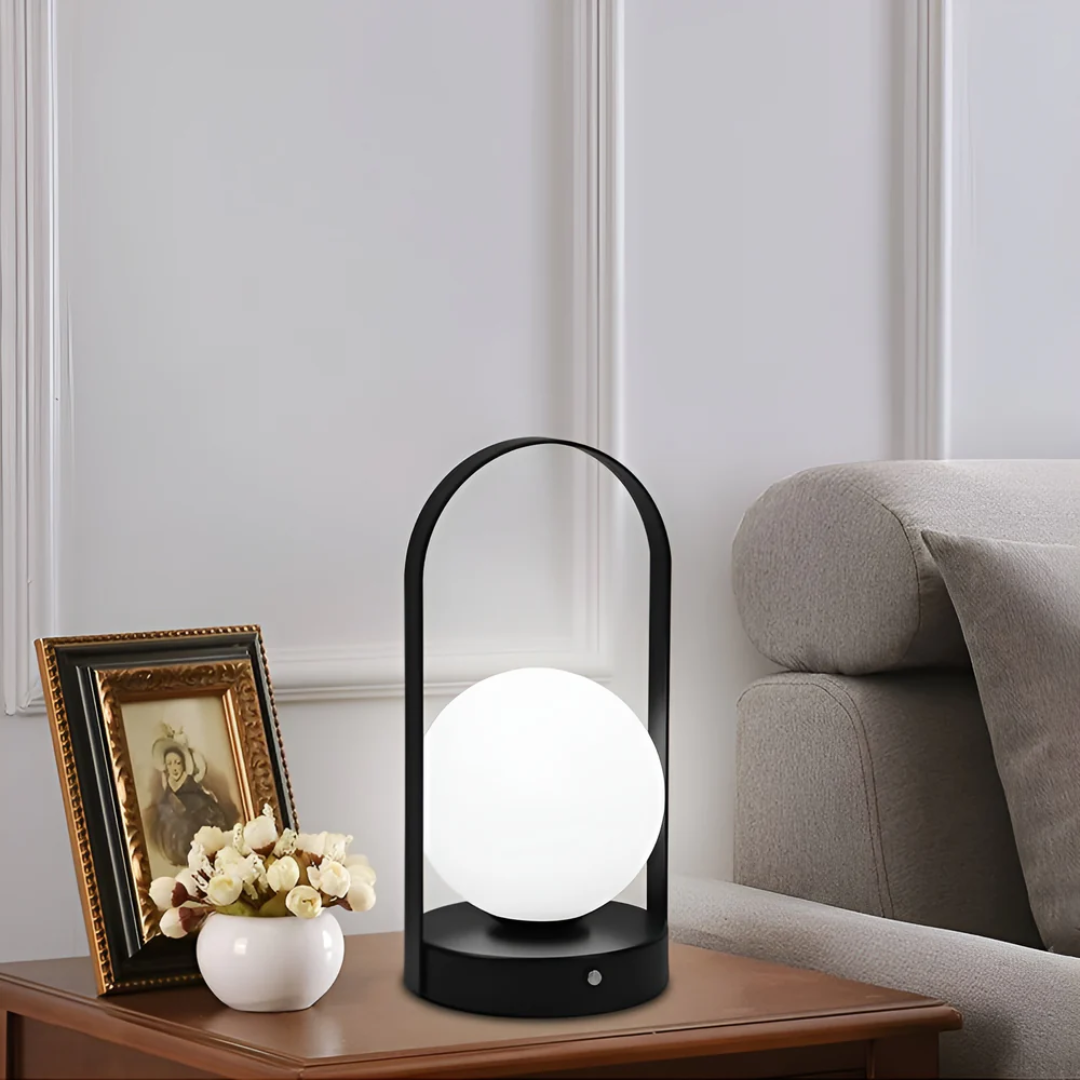 BowLift | Modern Table Lamp with Charging Option