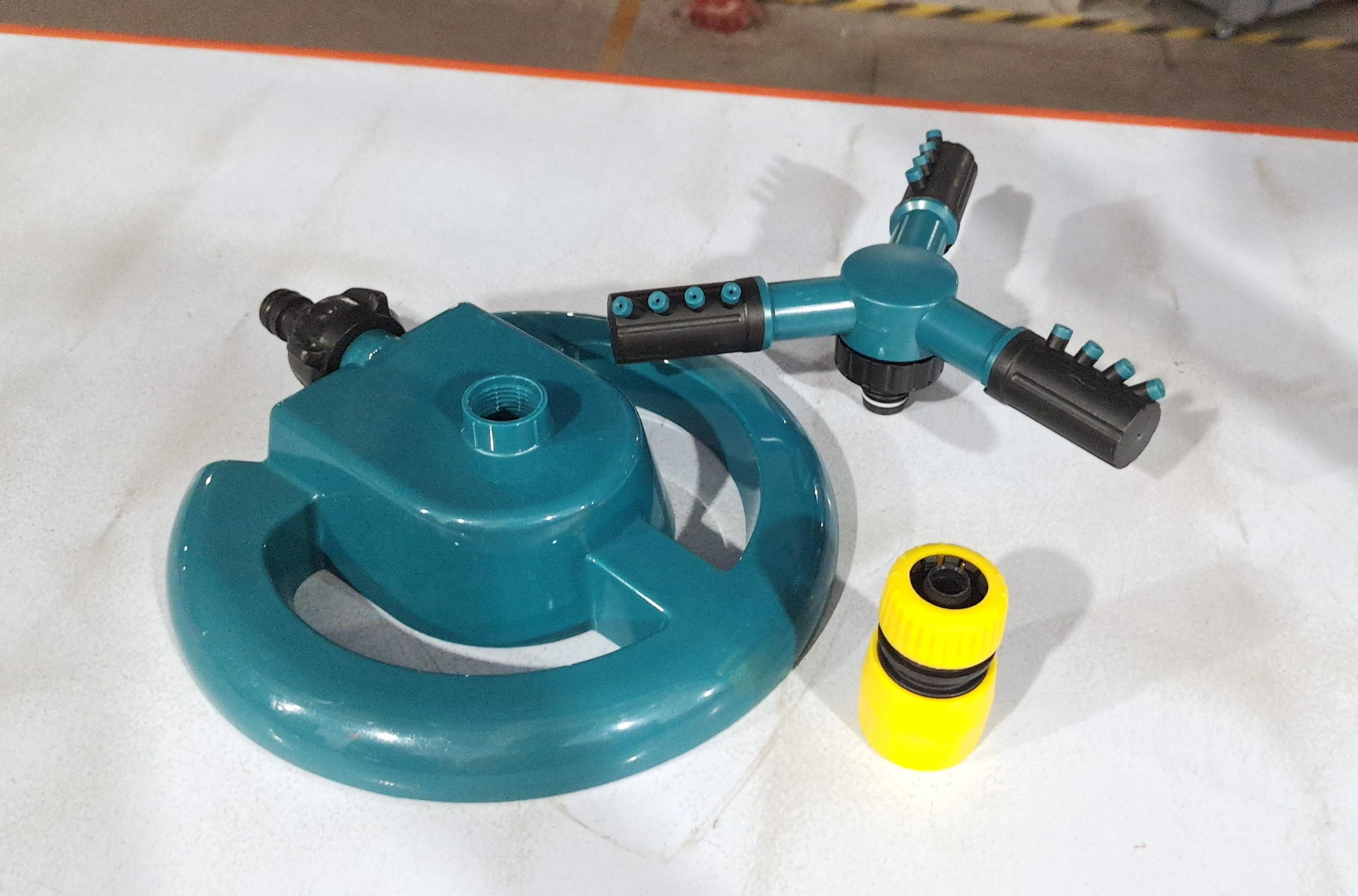 BowLift | Adjustable Garden Sprinkler – Efficient Lawn Watering with 360° Spray Function