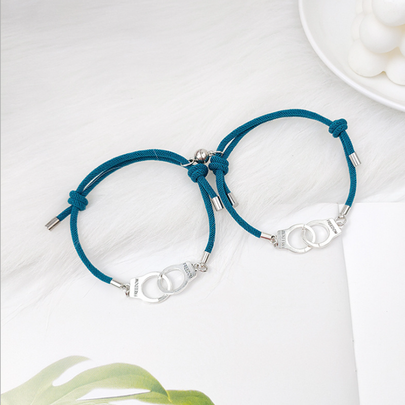 BowLift | Handcuff Bracelet