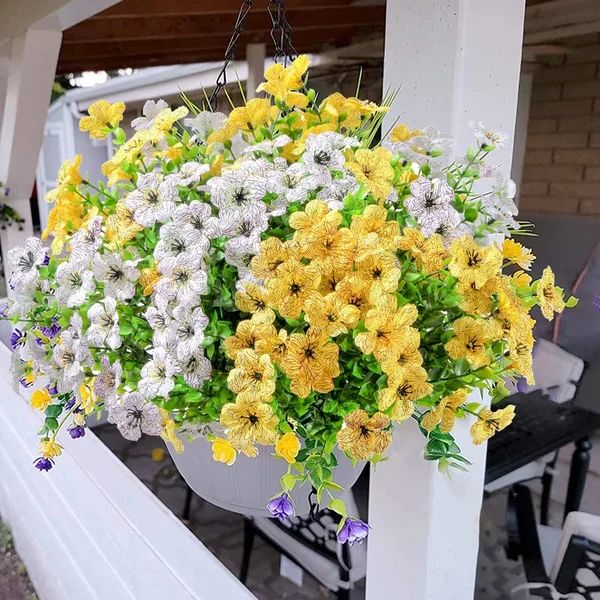 BowLift | Artificial flowers for outdoors