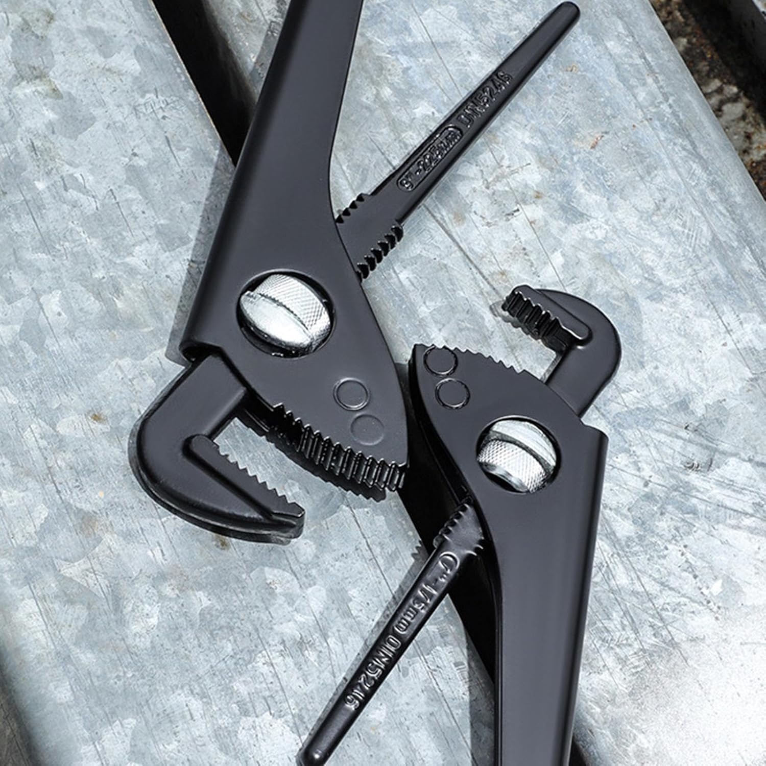 BowLift | Heavy Duty Adjustable Water Pump Pliers – Torvix