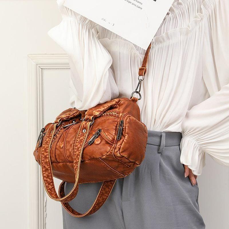 BowLift | Handbag made of soft leather