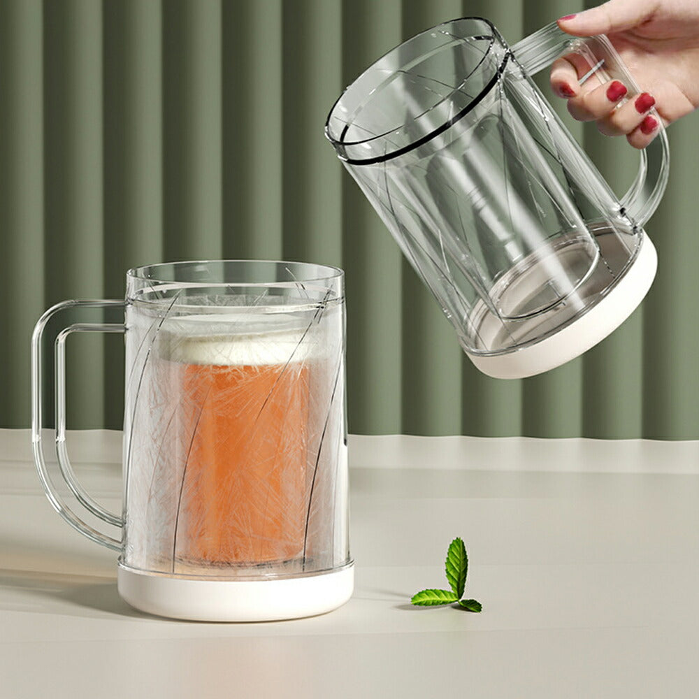 BowLift | Practical Ice Jug