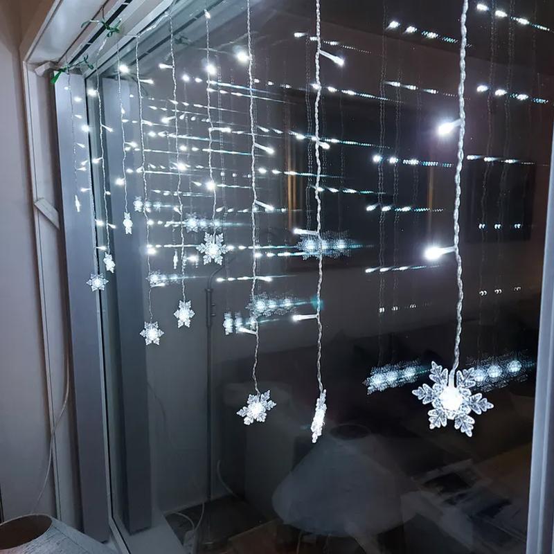 BowLift | Curtain Snowflake LED String Lights