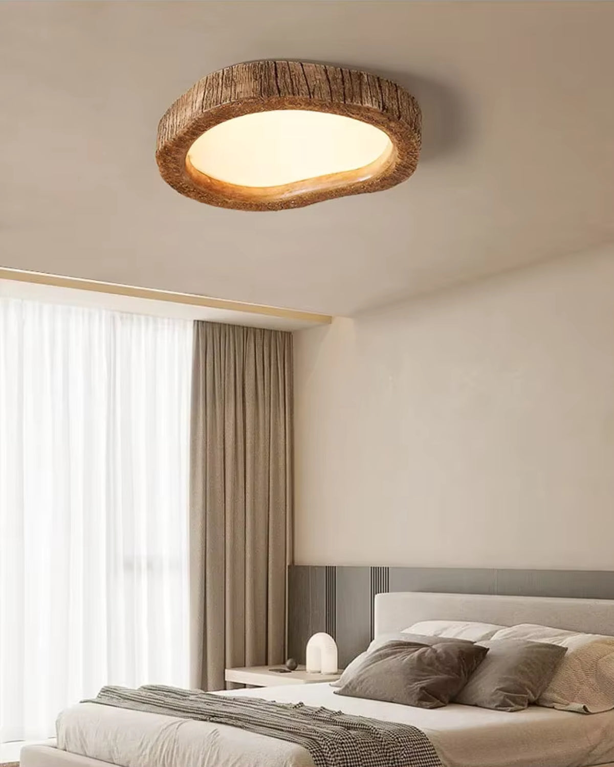 BowLift | Ceiling Lamp with Wooden Elements and Subtle Glow