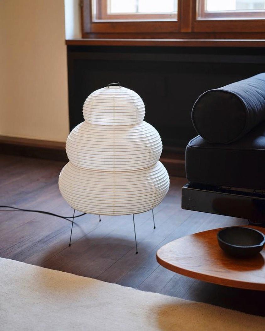 BowLift | Paper table lamp