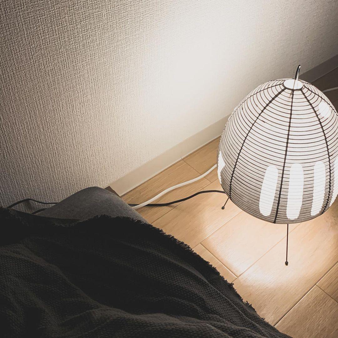 BowLift | Paper table lamp