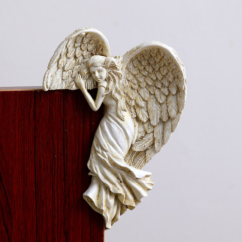 BowLift | Angel Shaped Door Frame Decoration