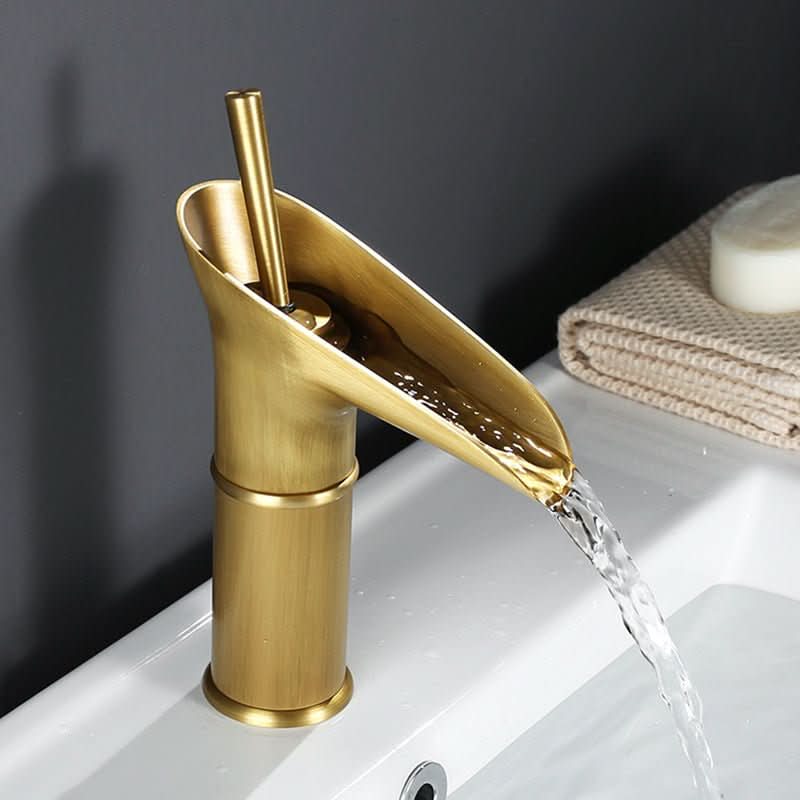 BowLift | Antique waterfall sink faucet made of brass