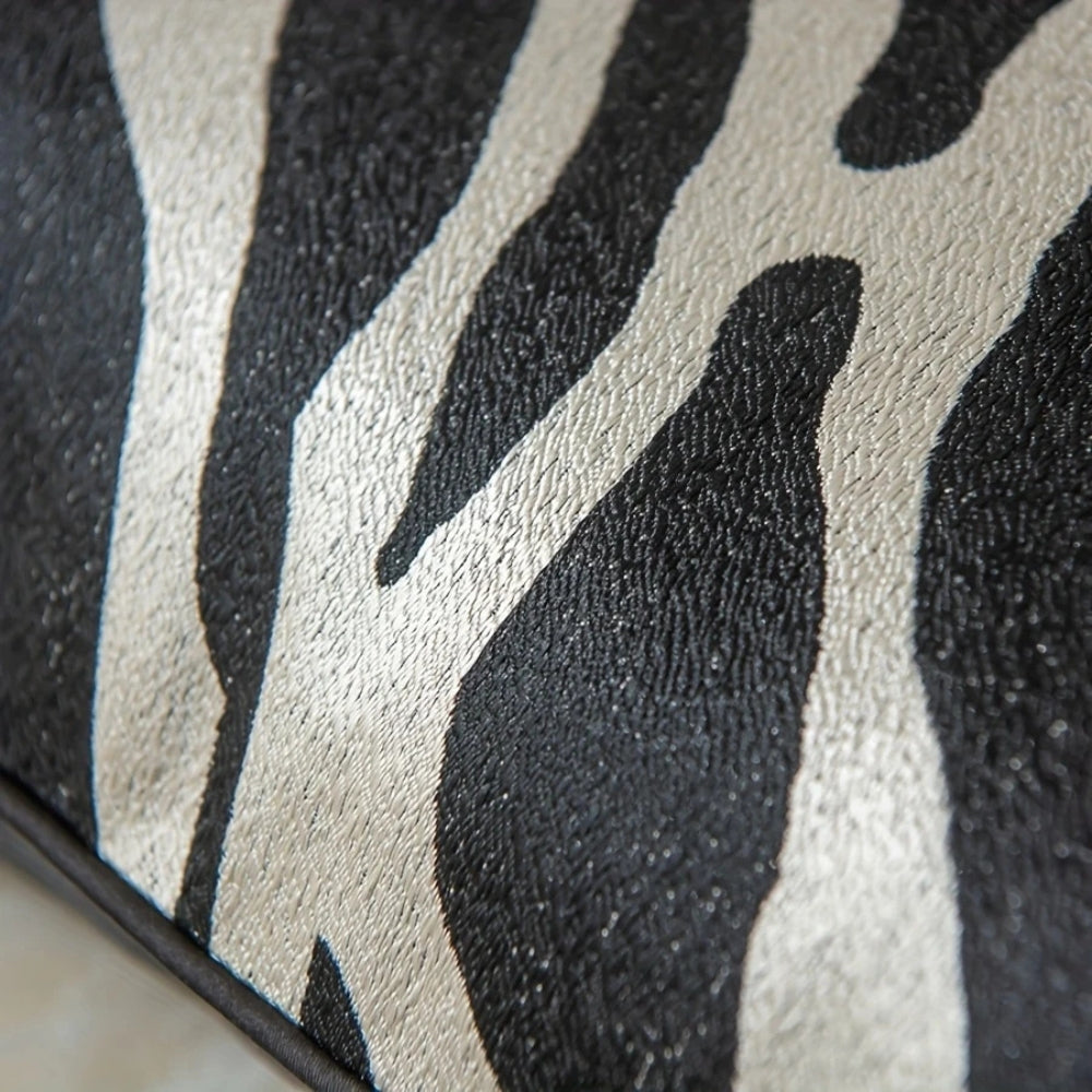 BowLift | Auric Gilded Luxury Cushion Cover