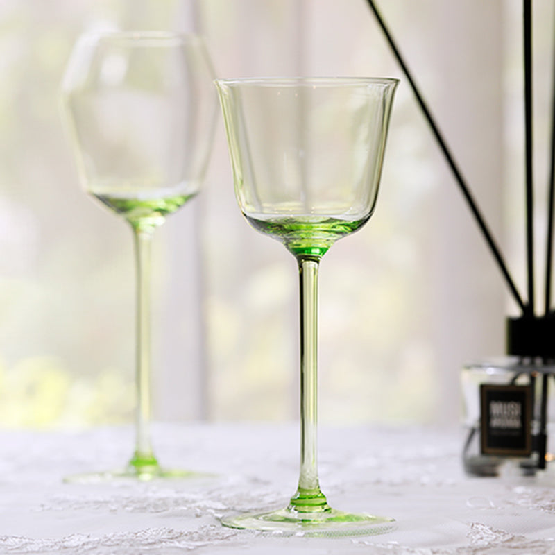 BowLift | Bareqeth Green Wine Glass