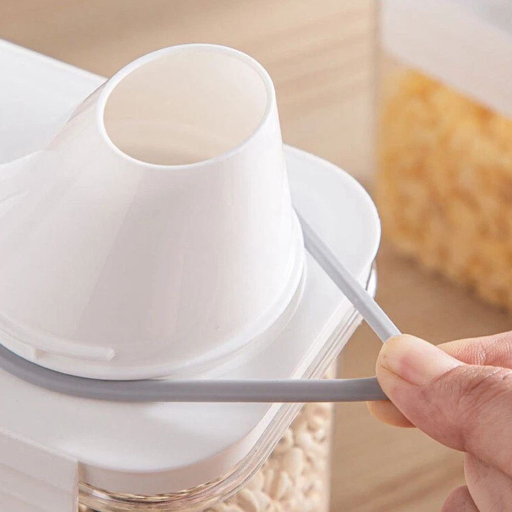 BowLift | Clear Cereal and Grain Organizer