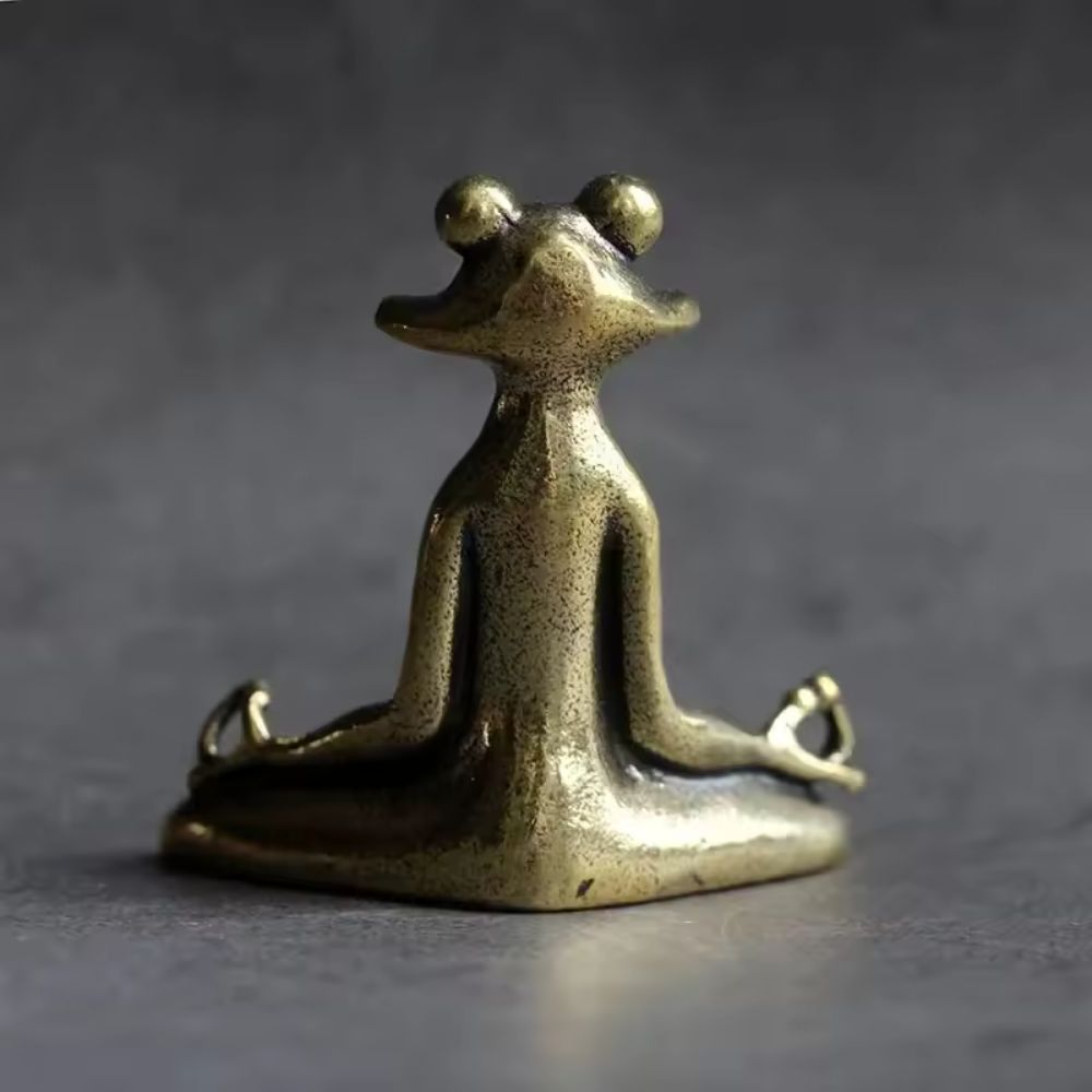 BowLift | Calm Lotus Frog Miniature Figurine