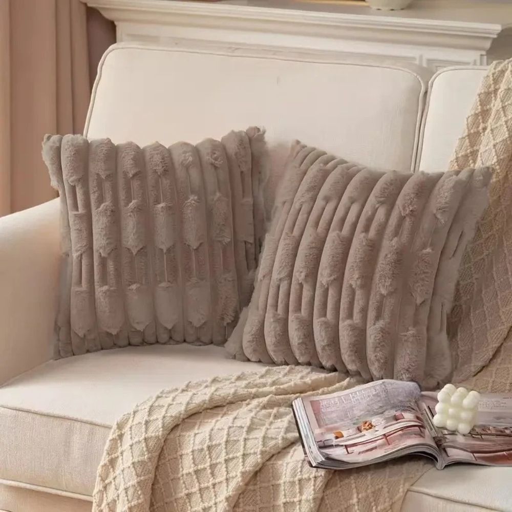 BowLift | Calm Weave Plush Cushion Cover