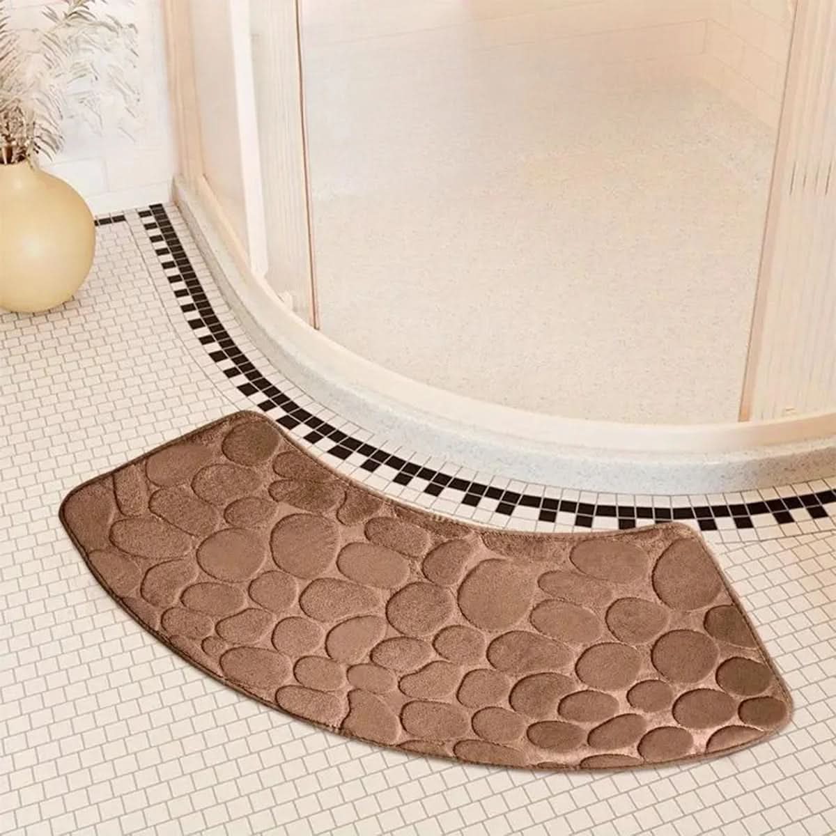 BowLift | Bath mat with curved design for comfort & safety