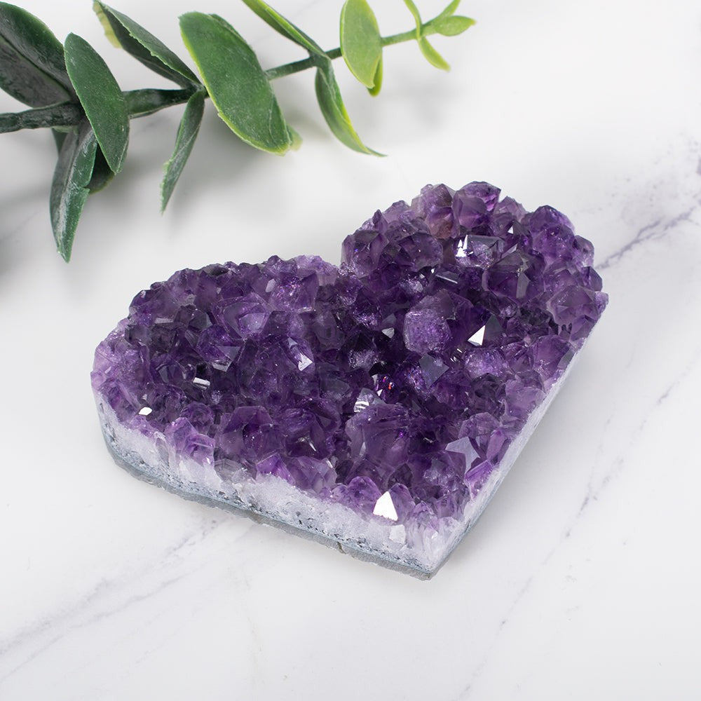 BowLift | Amethyst Cluster Heart