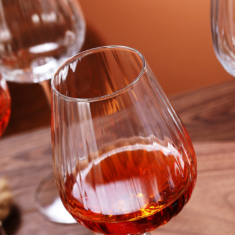 BowLift | European Crystal Red Wine Glass Set Household Large Wine Glass Creative Grape Decanter Glass Goblet Red Wine Glass * 4 + Decanter * 1 [Five-Piece Set]