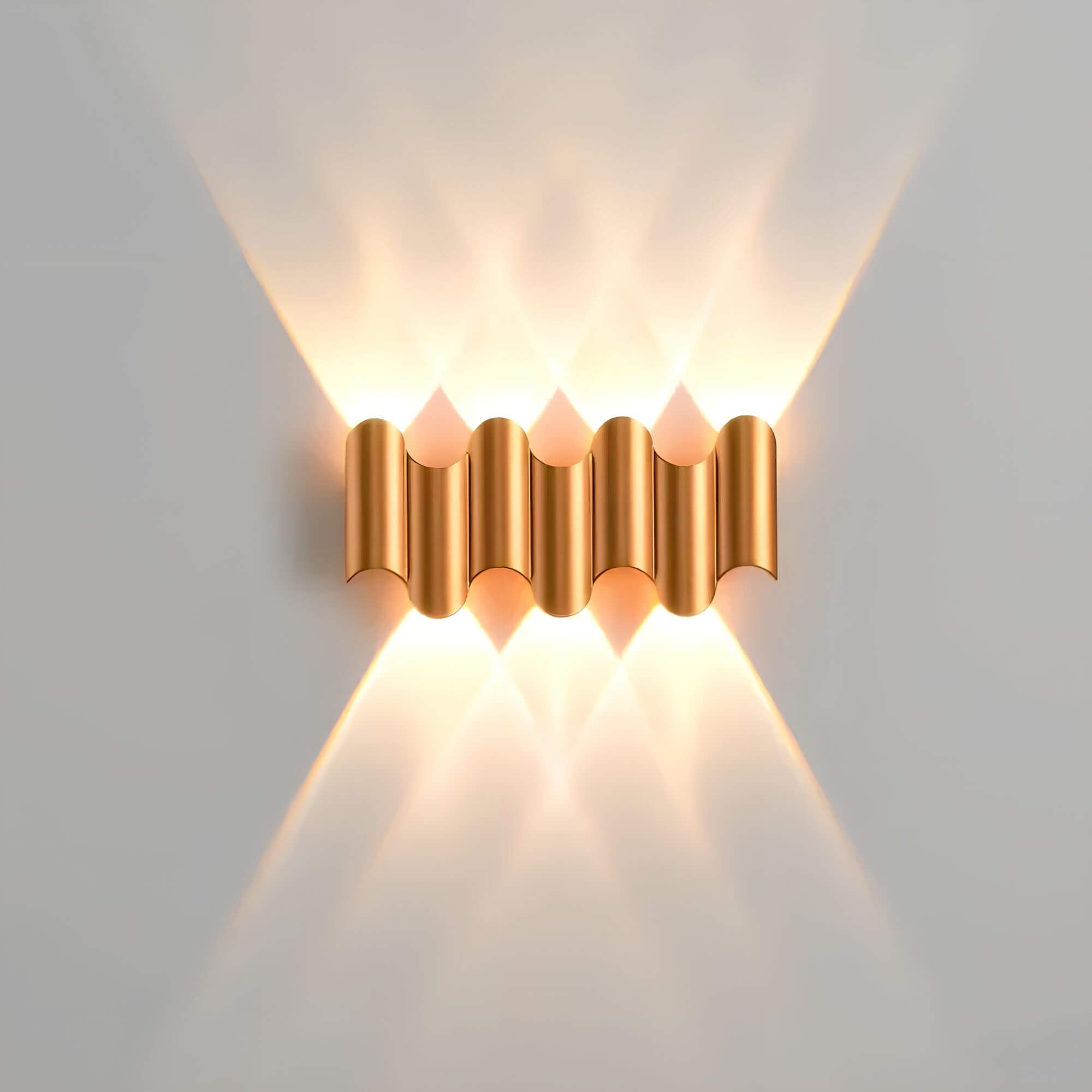 BowLift | Aluminum Wall Lamp