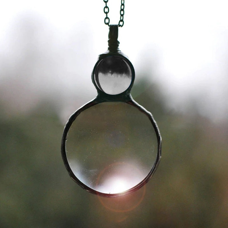 BowLift | Grands Loupe Pendant Necklace