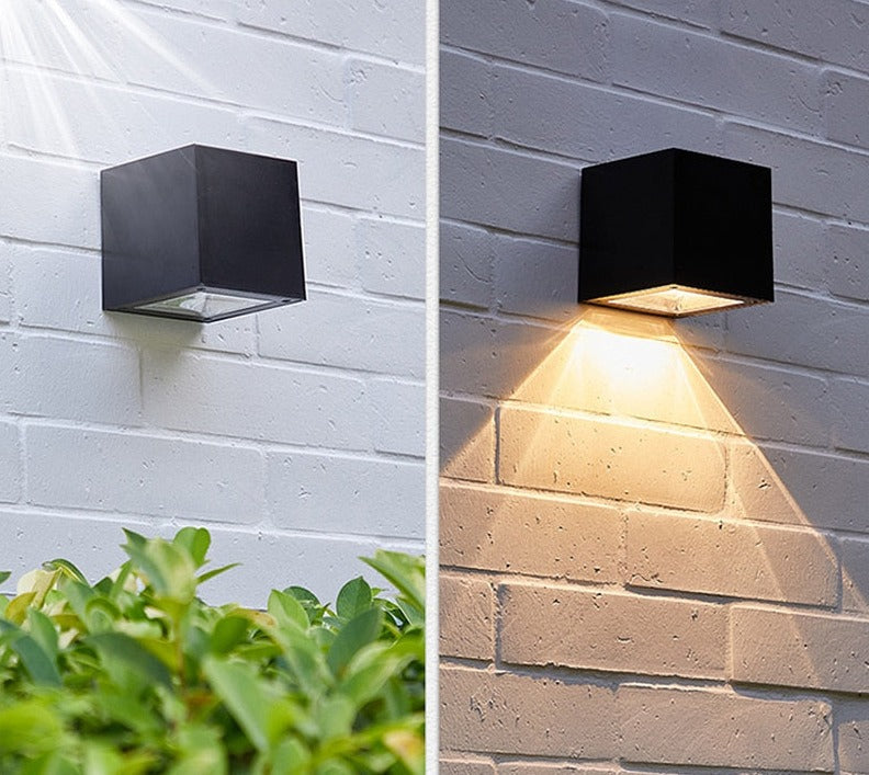 BowLift | GlowBeam – Elegant Outdoor Wall Lamp for Mood Lighting