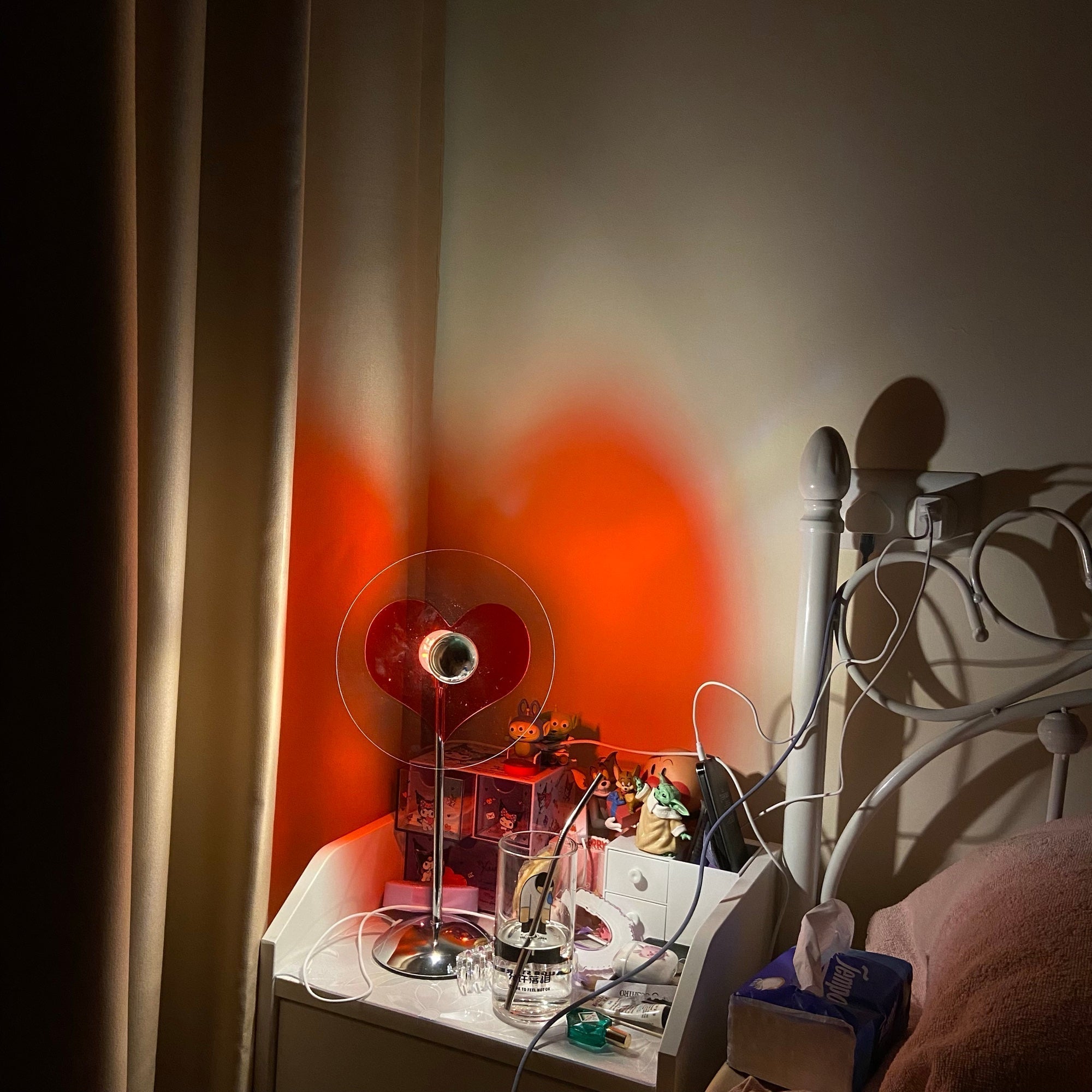 BowLift | LoveGlow – Elegant Table Lamp with Rechargeable LED