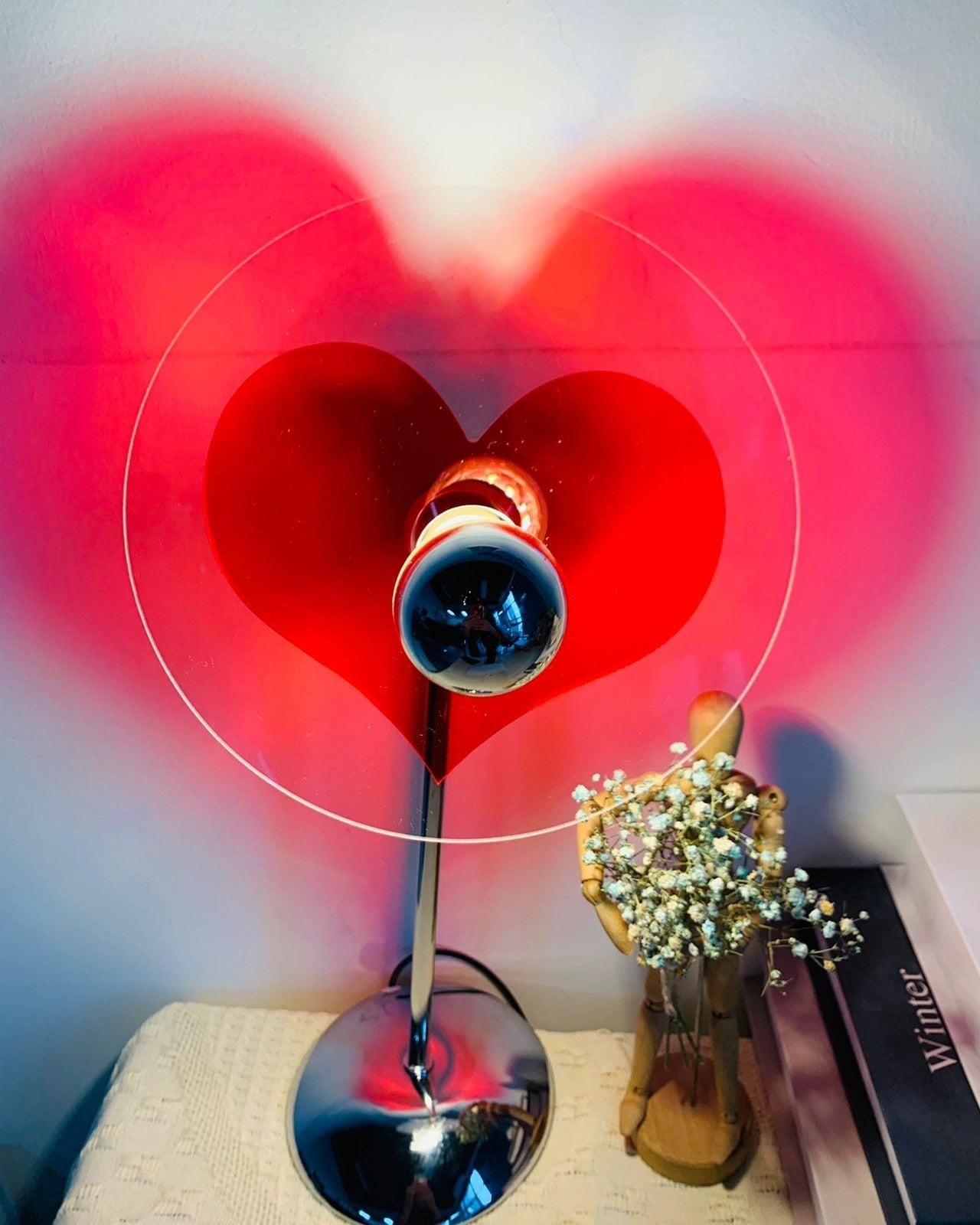 BowLift | LoveGlow – Elegant Table Lamp with Rechargeable LED