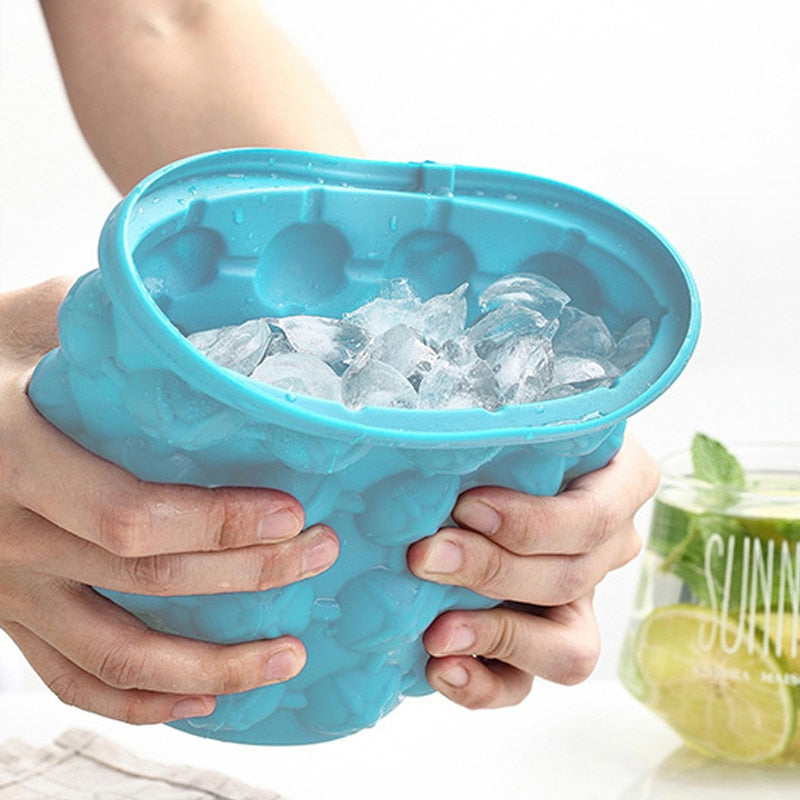 BowLift | Silicone Bucket Fast Ice Maker