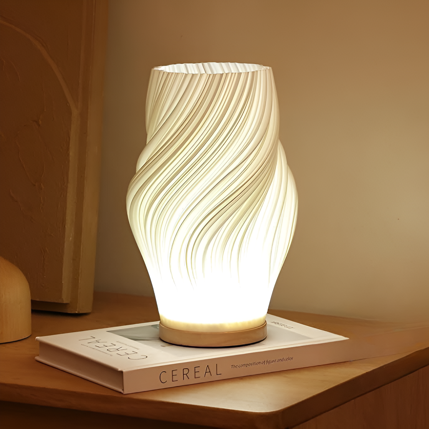 BowLift | DreamWave - Modern cream-colored 3D wave lamp with elegant metal base
