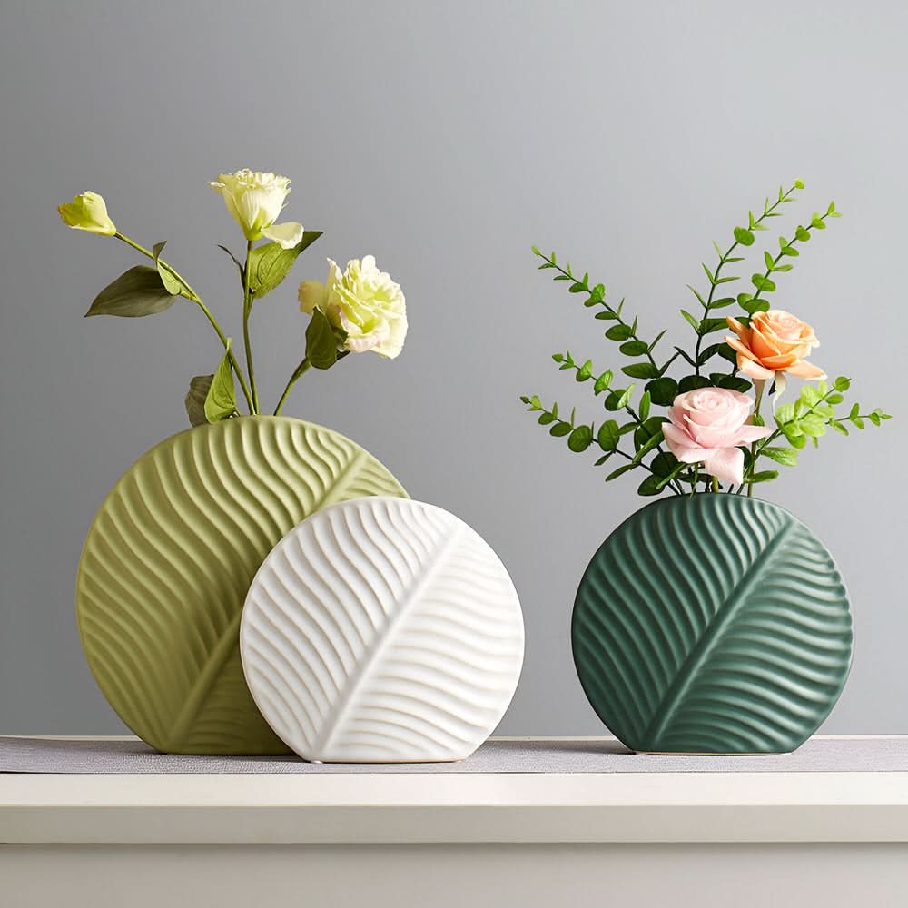 BowLift | Handmade Scandinavian Ceramic Vase for Flowers and Home Decor