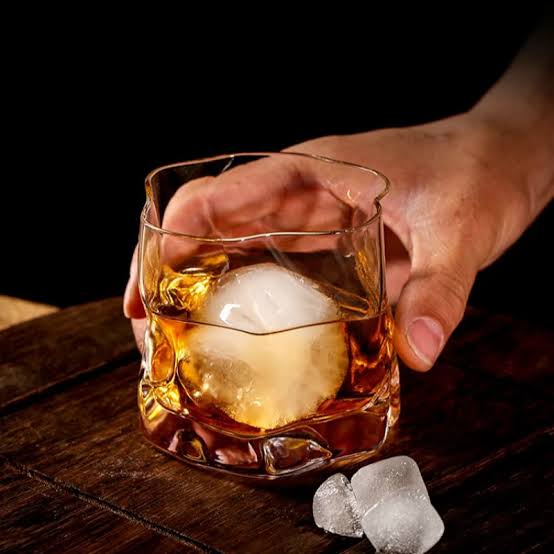 BowLift | Set of 6 Whiskey Glasses