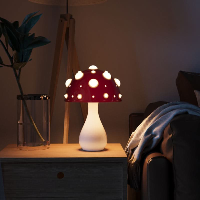 BowLift | Manita LED Table Lamp – Amanita Mushroom Design