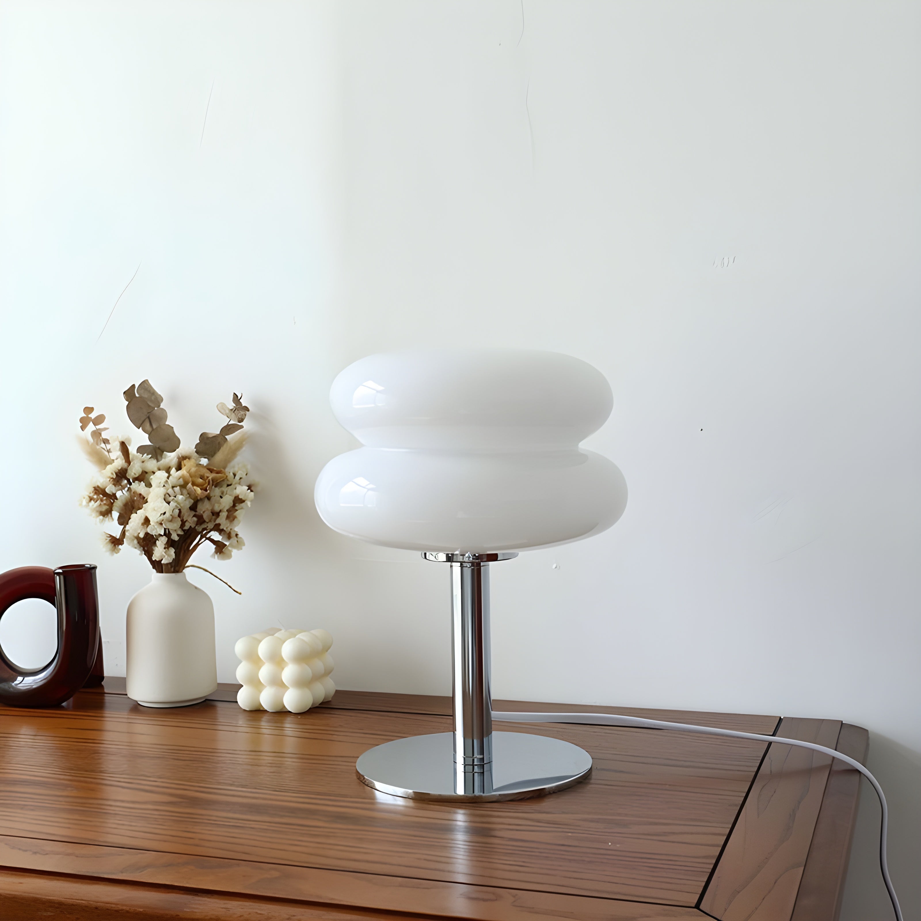 BowLift | Italian Designer Glass Egg Tarts LED Table Lamp