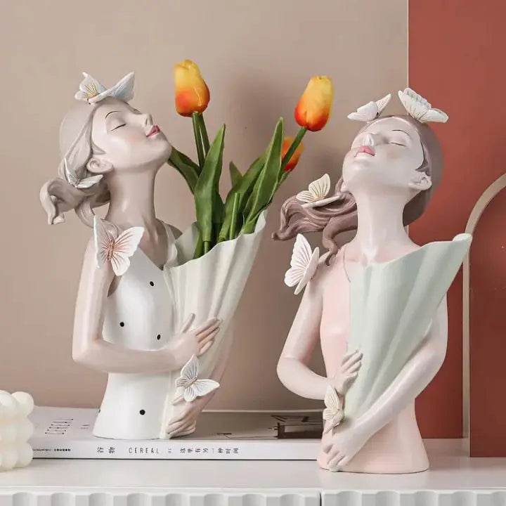 BowLift | Ceramic vase Butterfly girl – Elegant & modern flower vase
