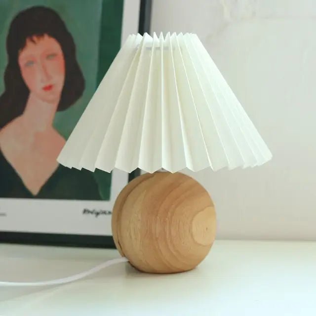 BowLift | Elegant Vintage Table Lamp with Foldable Lampshade